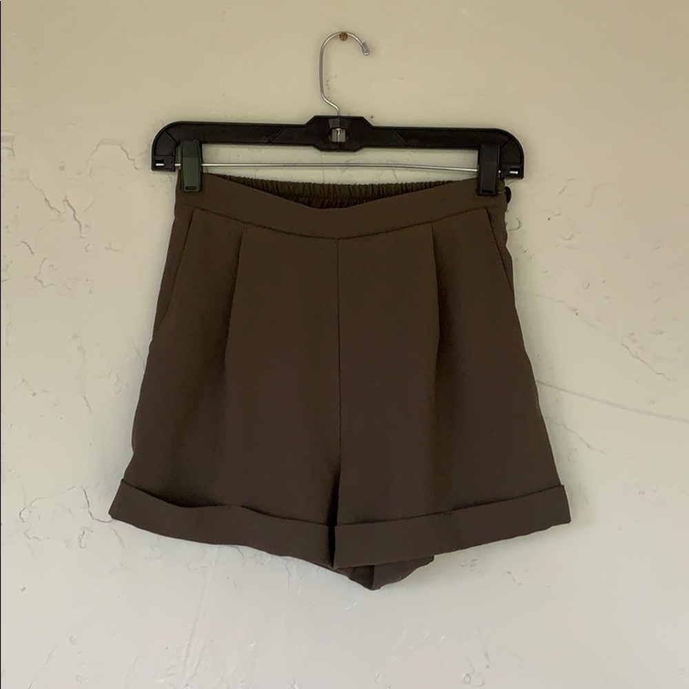 VINTAGE American Apparel High Waist Shorts/Olive
